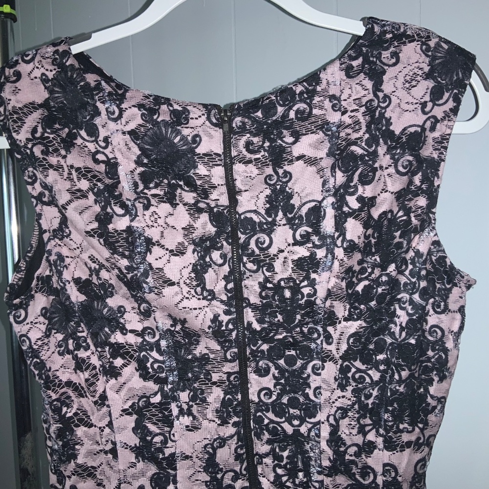 Gabby Skye fit & flare lace overlay dress Sz 12 sleeveless - Picture 7 of 10